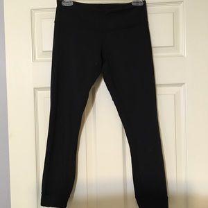 Black Lululemon crops